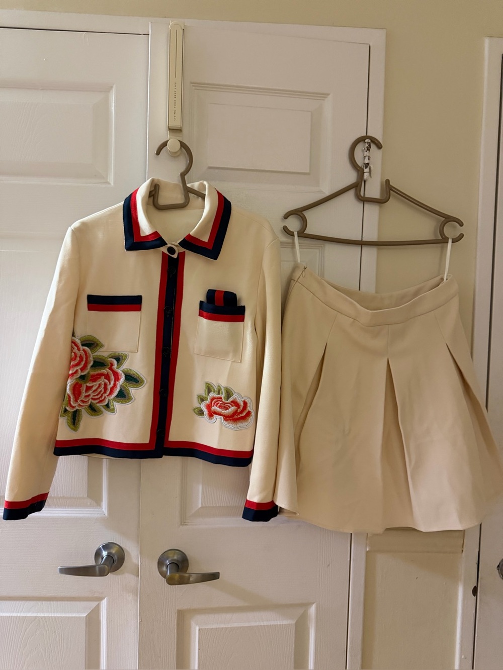Cream Floral Embroidered Two-Piece Jacket & Skirt Set with Red-Blue Trim